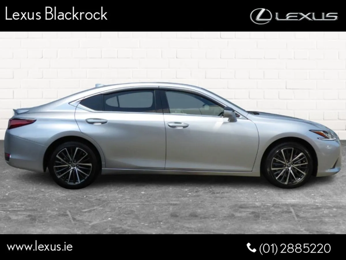 Lexus ES 300h Hybrid Dynamic  demo Car - Save  5 - Image 3
