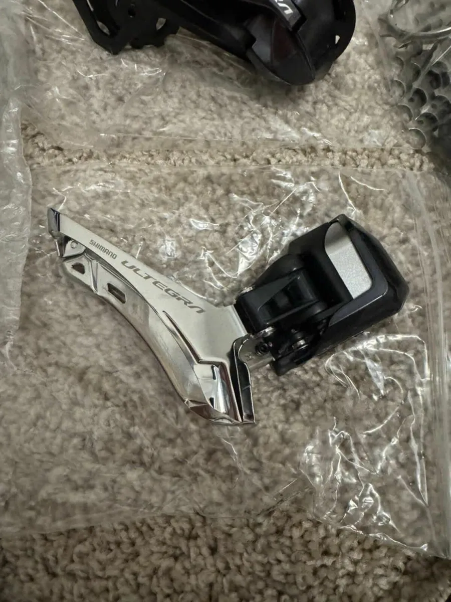 Ultegra Di2 11spd Groupset - Image 4