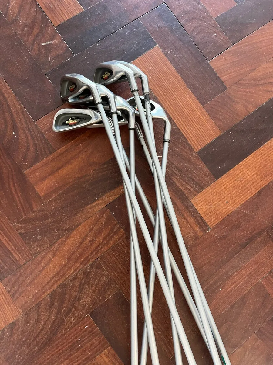 Beginner Golf Iron Set — Graphite Shafts (3-SW) - Image 2