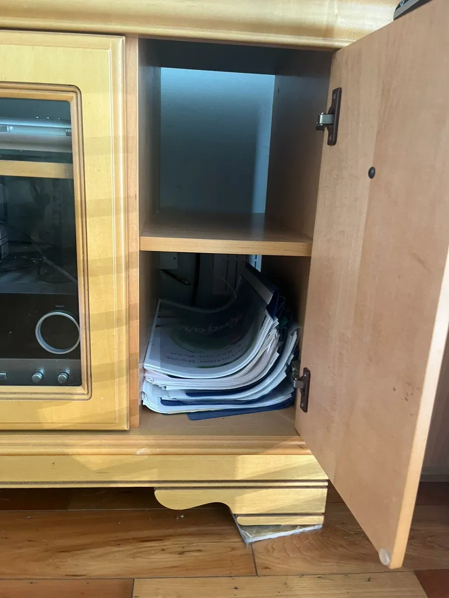 T.V Unit - Image 4