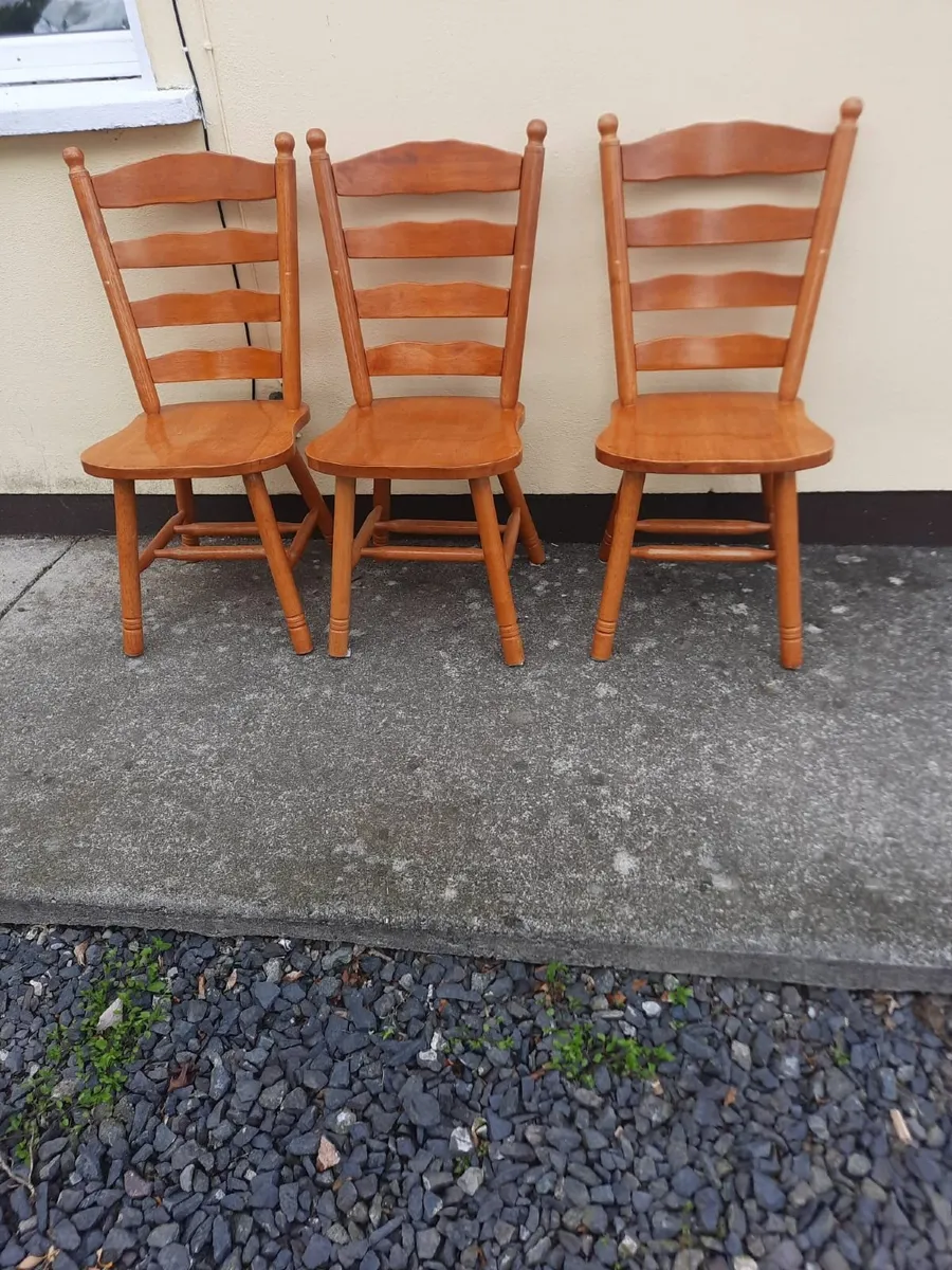 Kitchen chairs - Image 1