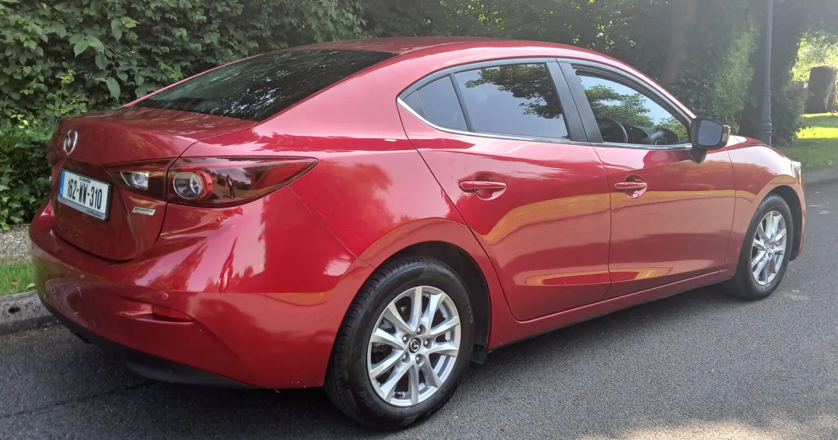Mazda Mazda3 2016 1.5 PETROL EXEC SE 4dr - Image 3