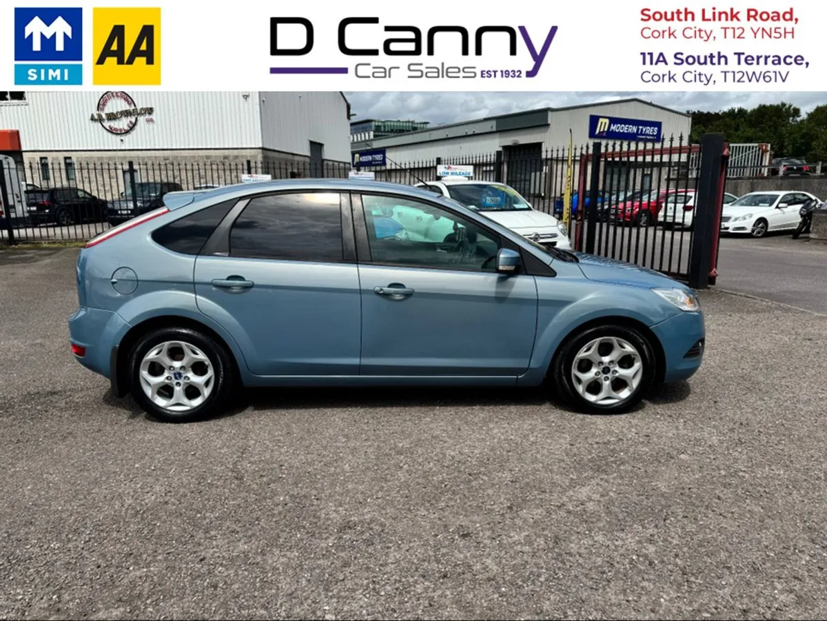 Ford Focus 1.6 Tdci Style 110BHP 05 5DR - Image 2