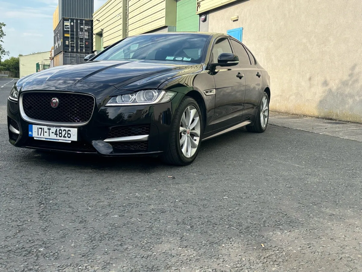 Jaguar XF 2017 R-Sport **New chain** - Image 1