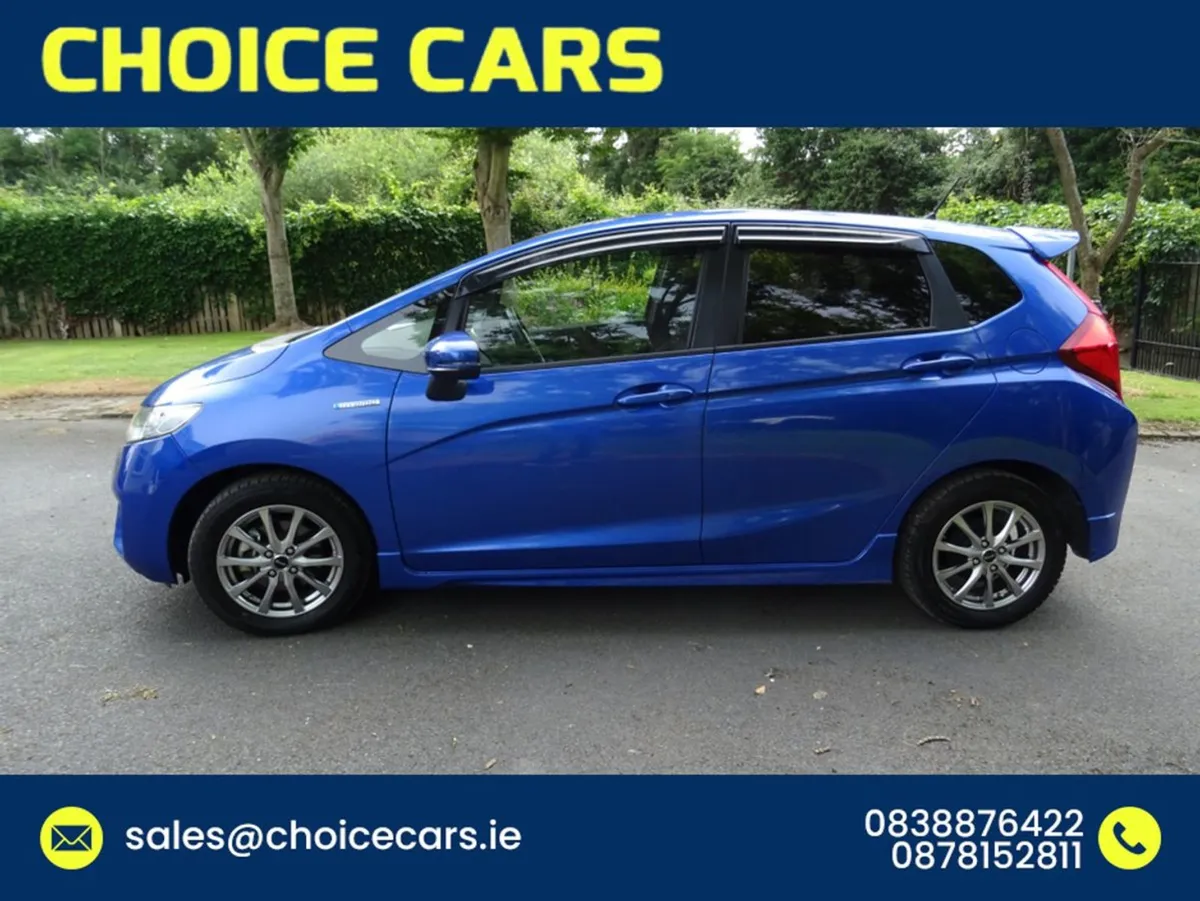 Honda Fit 1.5 Auto Hybrid S Spec - Image 3