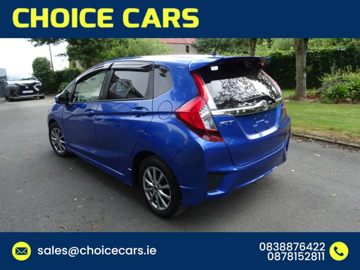 Honda Fit 1.5 Auto Hybrid S Spec - Image 4