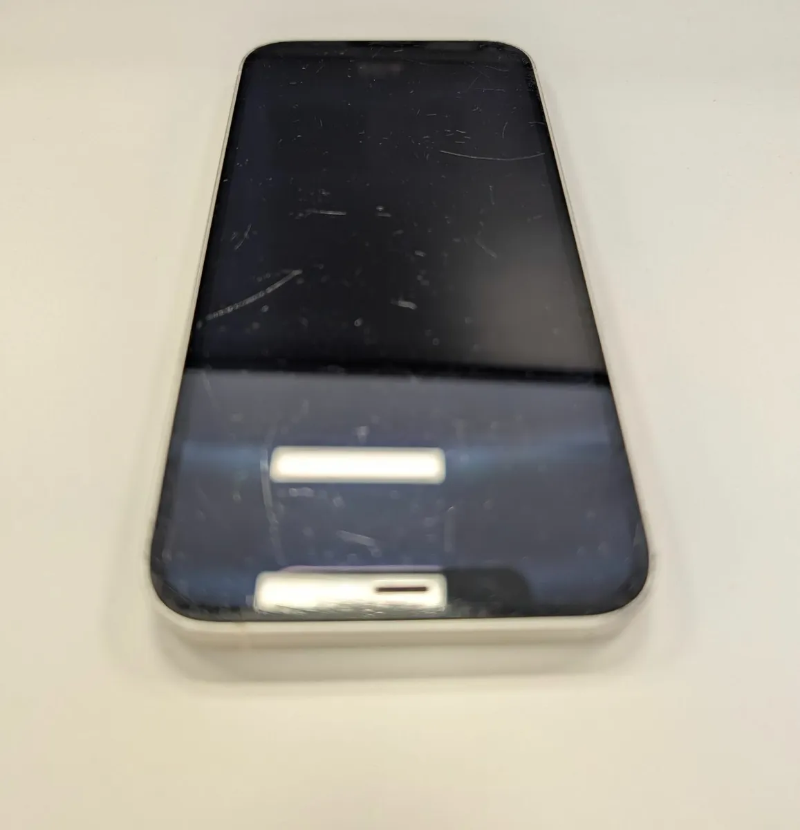 iPhone 12 - Image 2