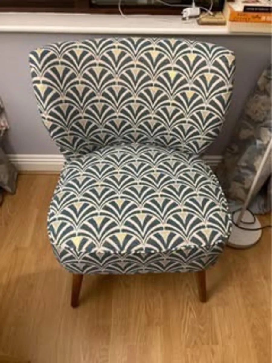 Occasional chair - Image 2