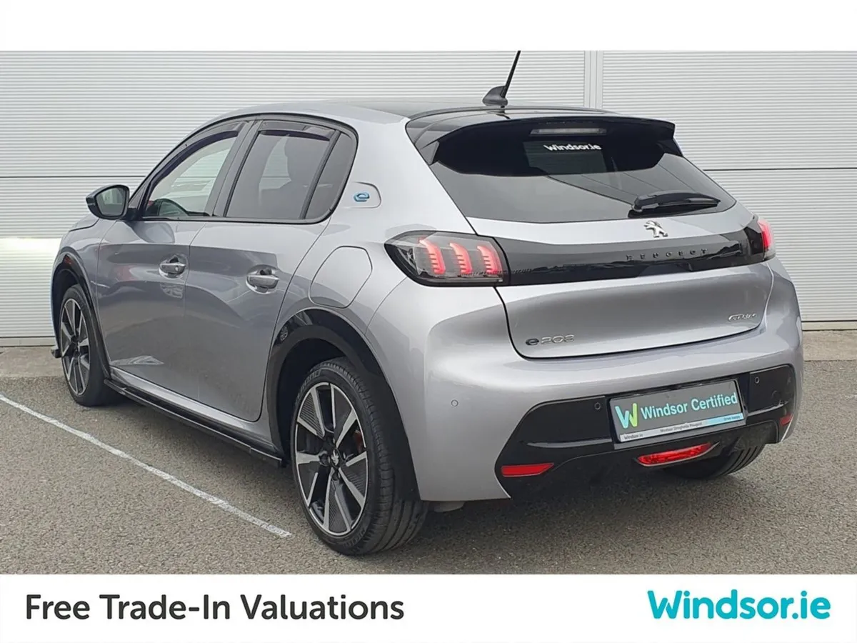 Peugeot 208 Electric 136 bhp (50 Kwh) Gt Line - Image 3