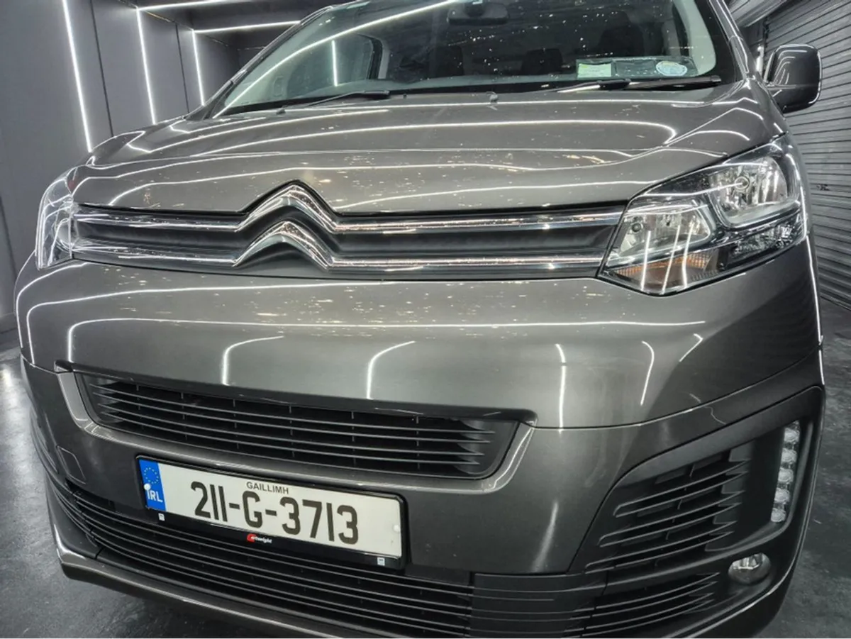Citroen Dispatch 9 Seater Spacetourer 1.5bhdi - Image 3