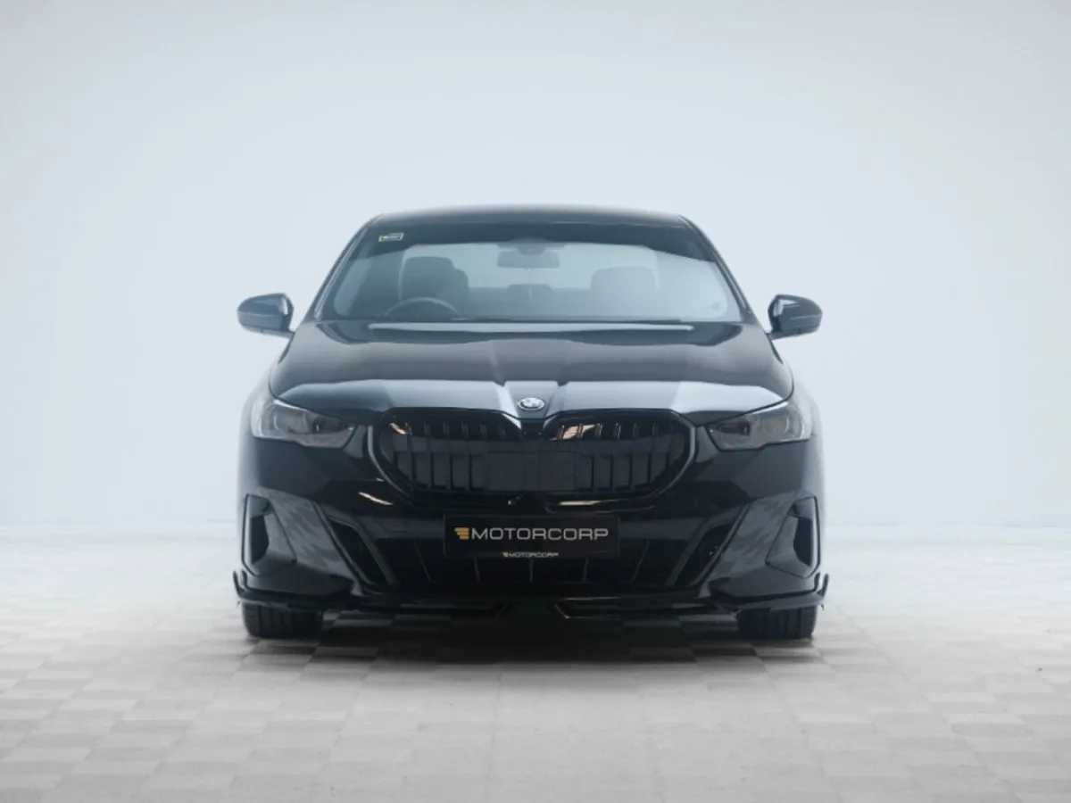 BMW 5 Series 530E M Sport - Image 2