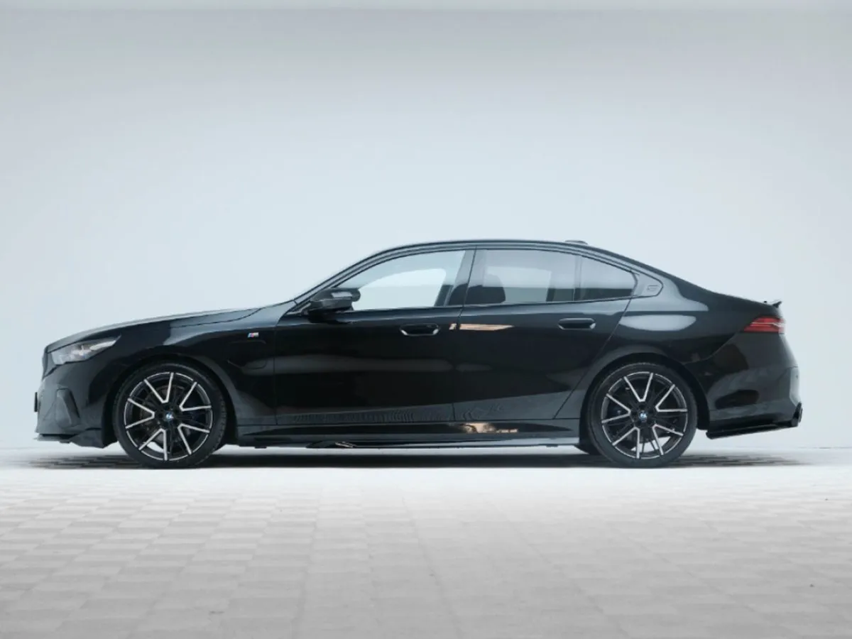 BMW 5 Series 530E M Sport - Image 4