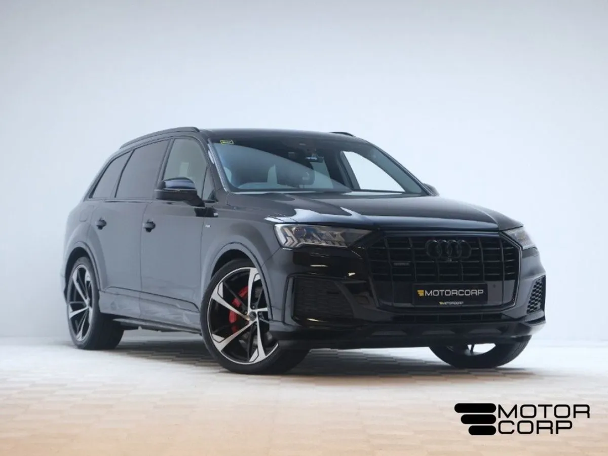 Audi Q7 S Line 3.0tdi 286HP 7 Seater - Image 1