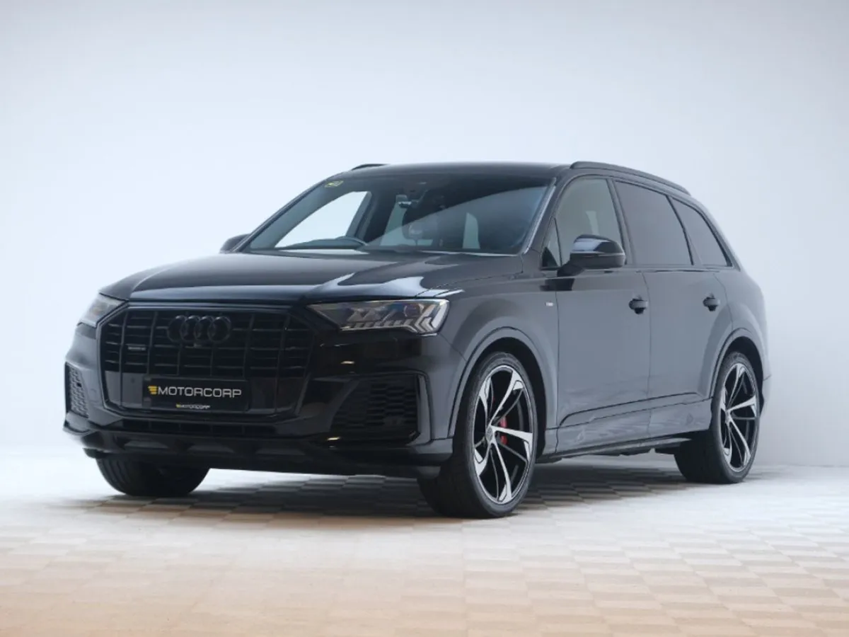 Audi Q7 S Line 3.0tdi 286HP 7 Seater - Image 3