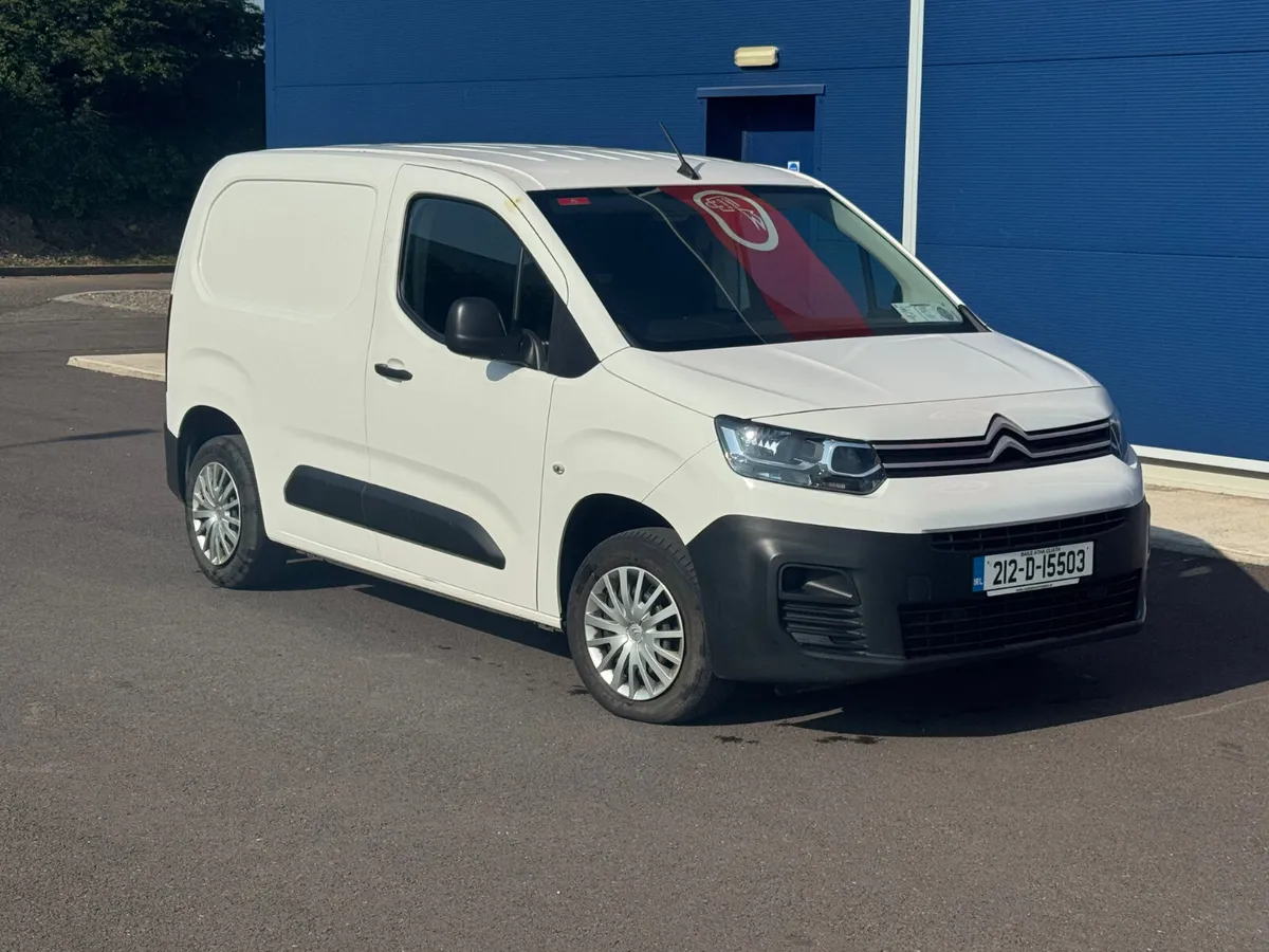 Citroen Berlingo 2021 genuine low mileage 1 owner - Image 2
