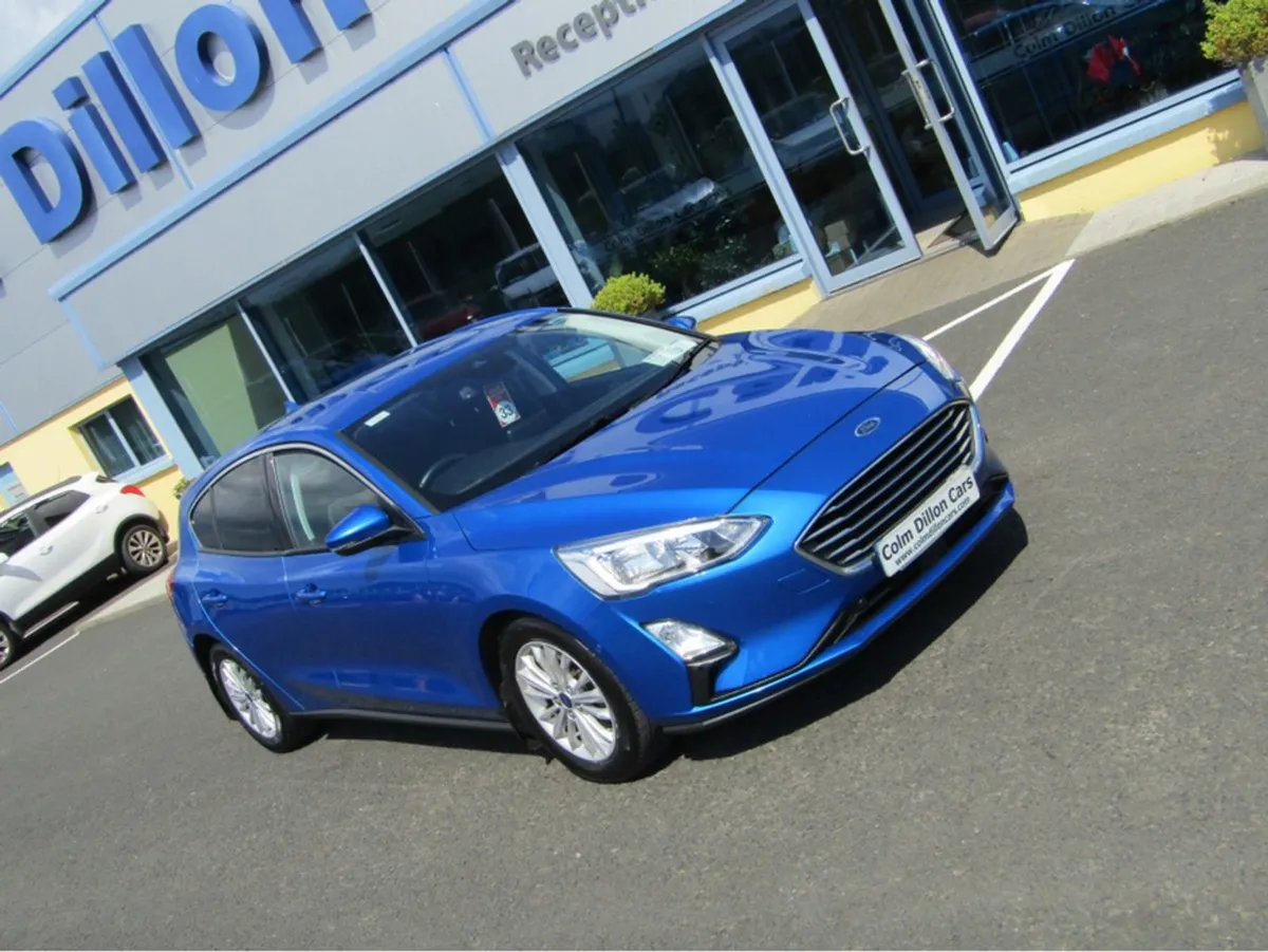 Ford Focus 1.5 Tdci Titanium 120PS 6speed 5DR - Image 2