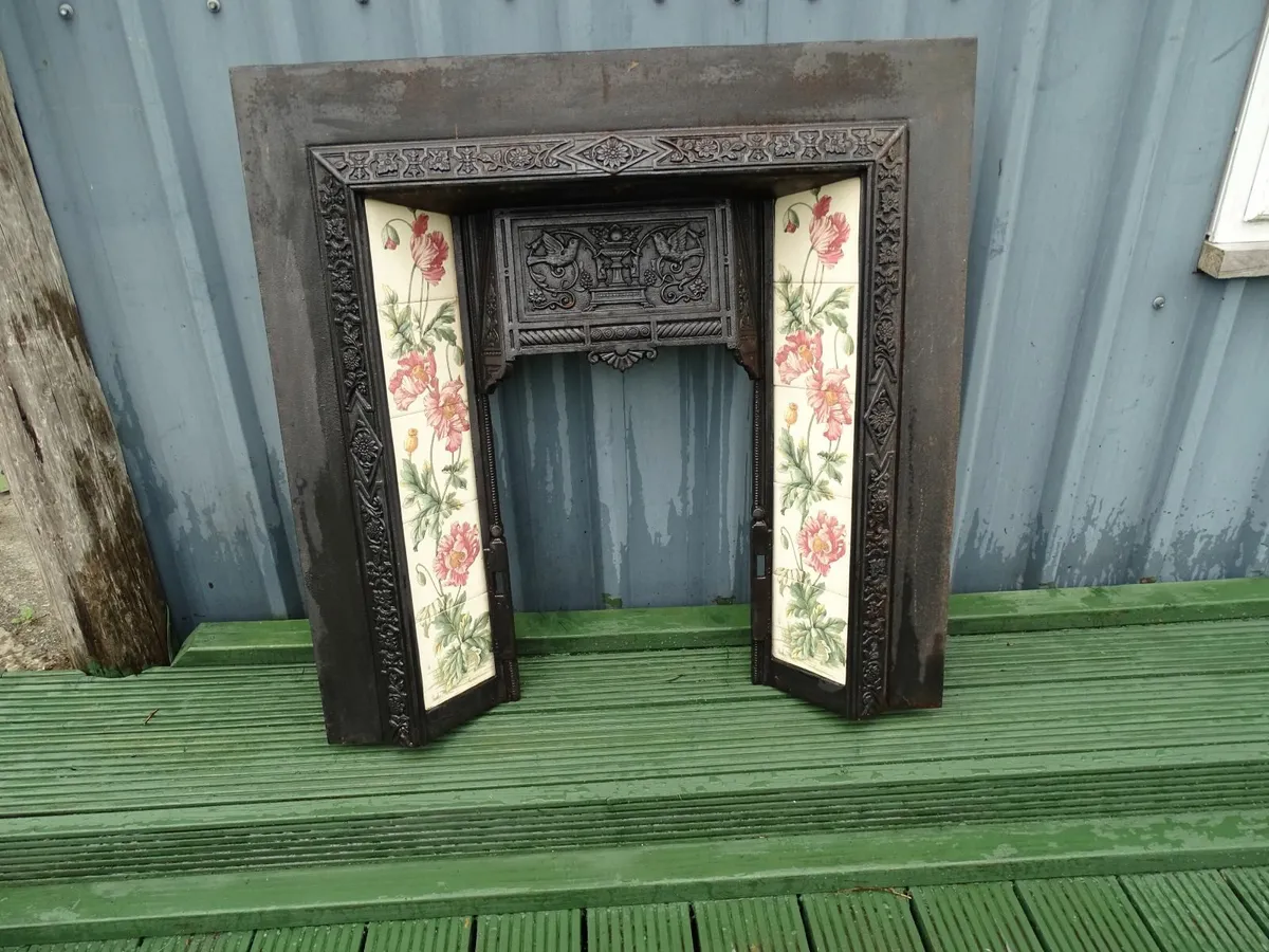 Cast Iron fire surround. - Image 1