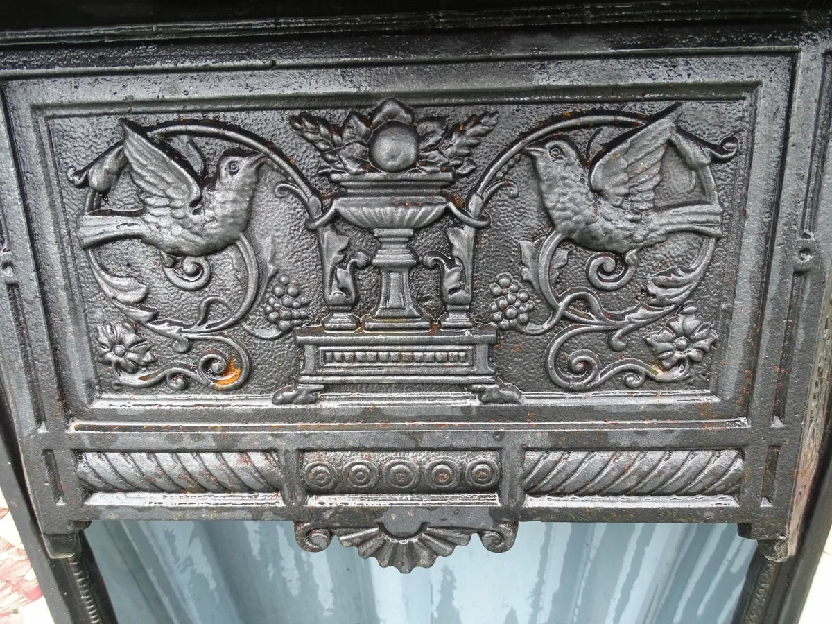 Cast Iron fire surround. - Image 3