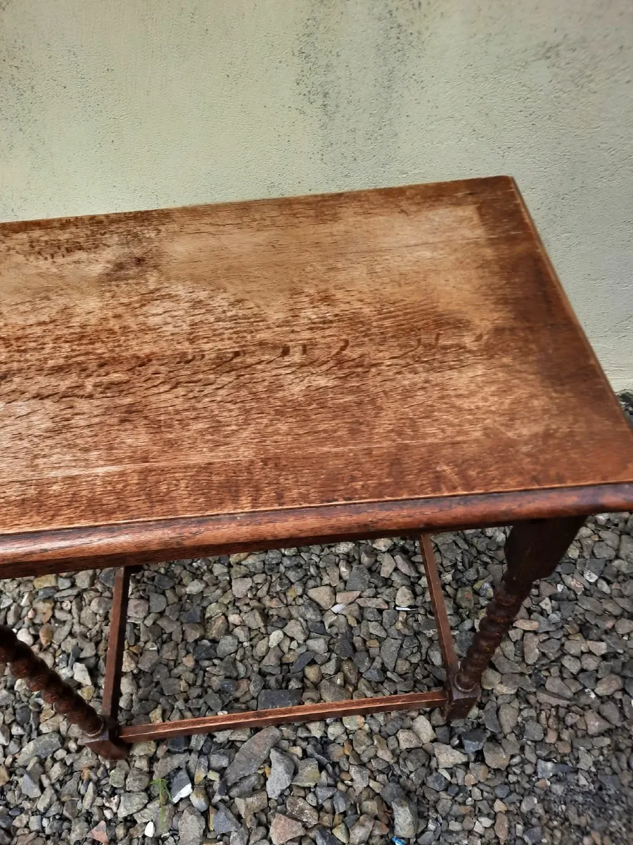 Vintage table - Image 1