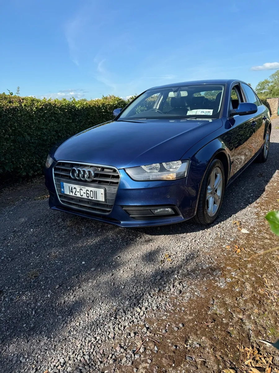Audi A4 2.0 TDI Tecknik Ultra 163bhp - Image 3