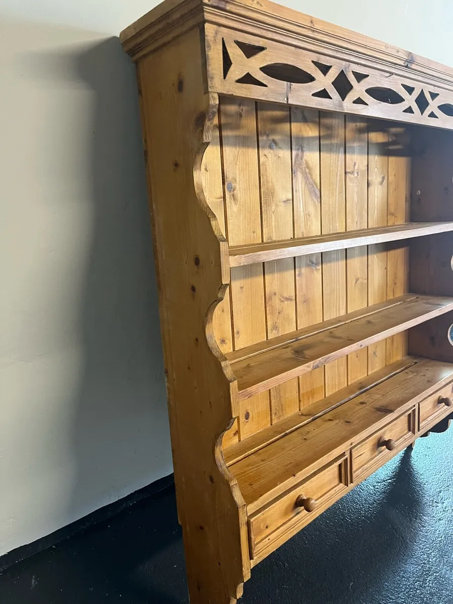 Dresser Top - Image 2