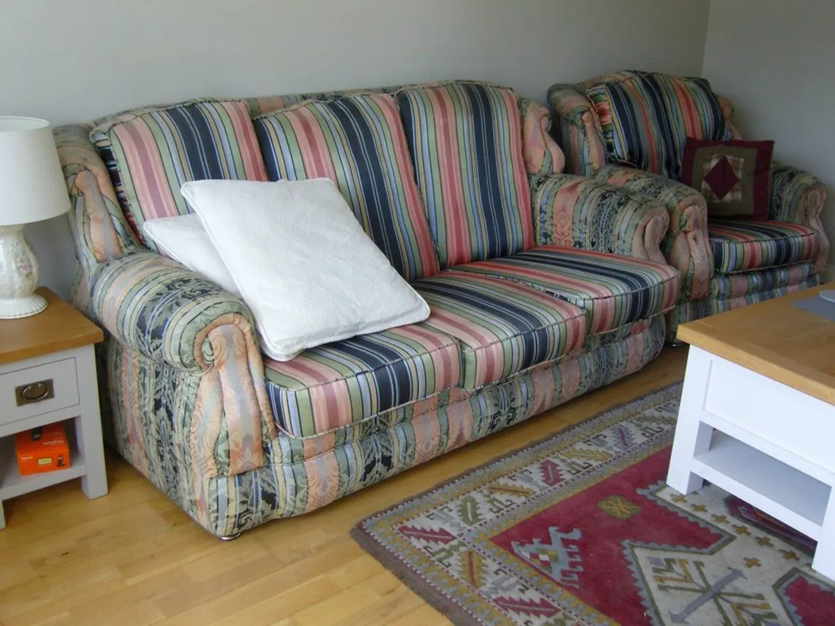 Setee and Couch - Image 2
