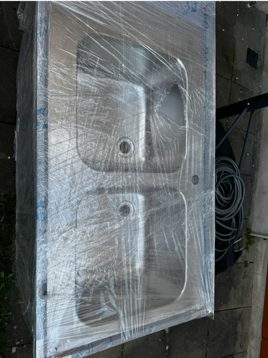 stainless steel table cabinet - with 2 basins on the right - Image 4