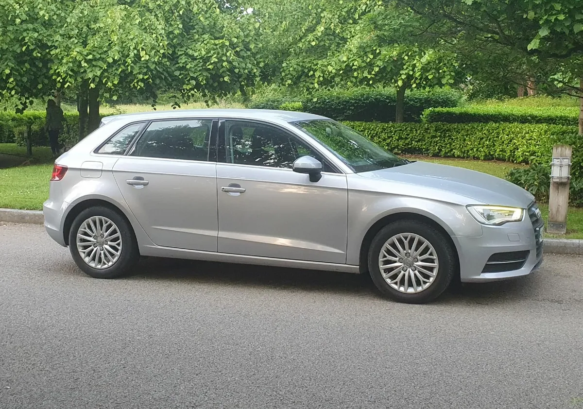 Audi A3 TFSI Hatch Automatic - Image 3