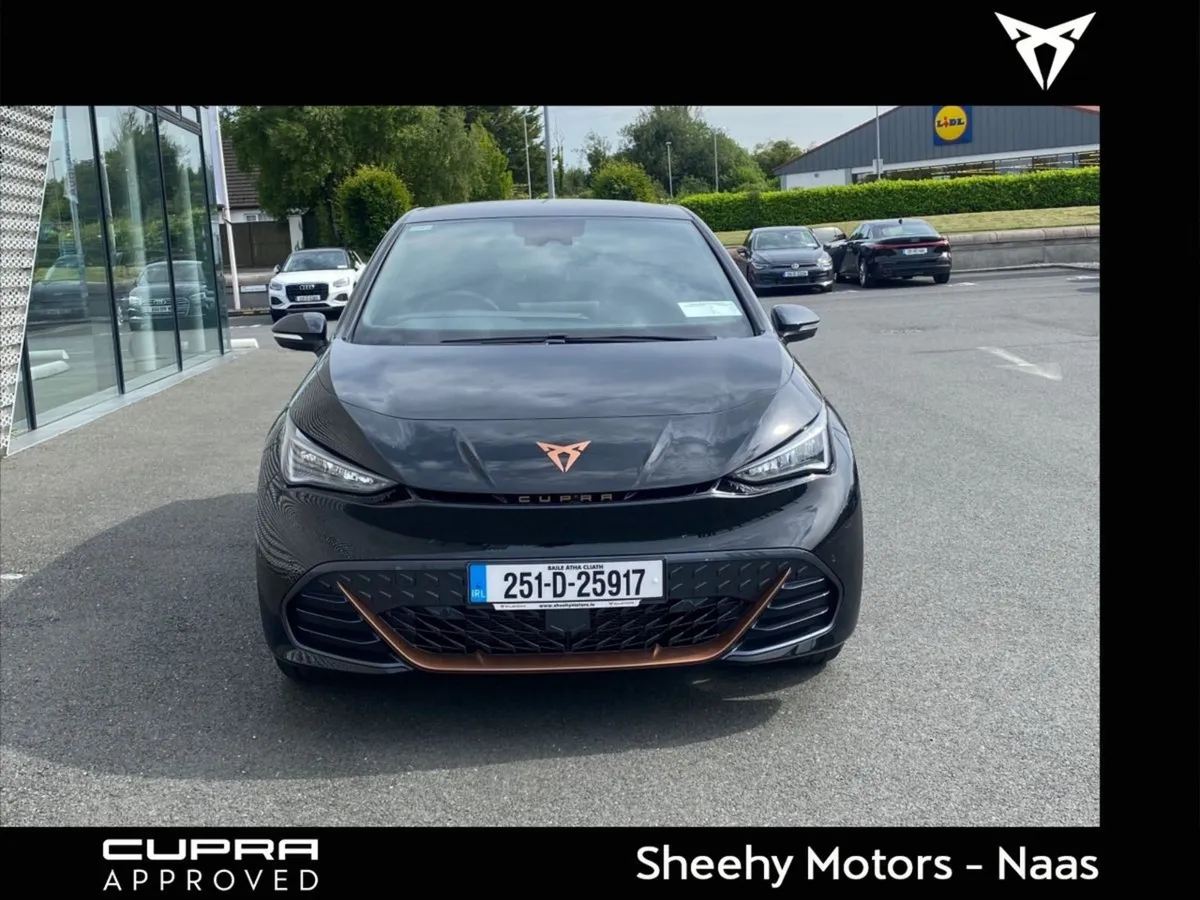 Cupra Born  demo  E-boost 59kwh 231hp - Image 2