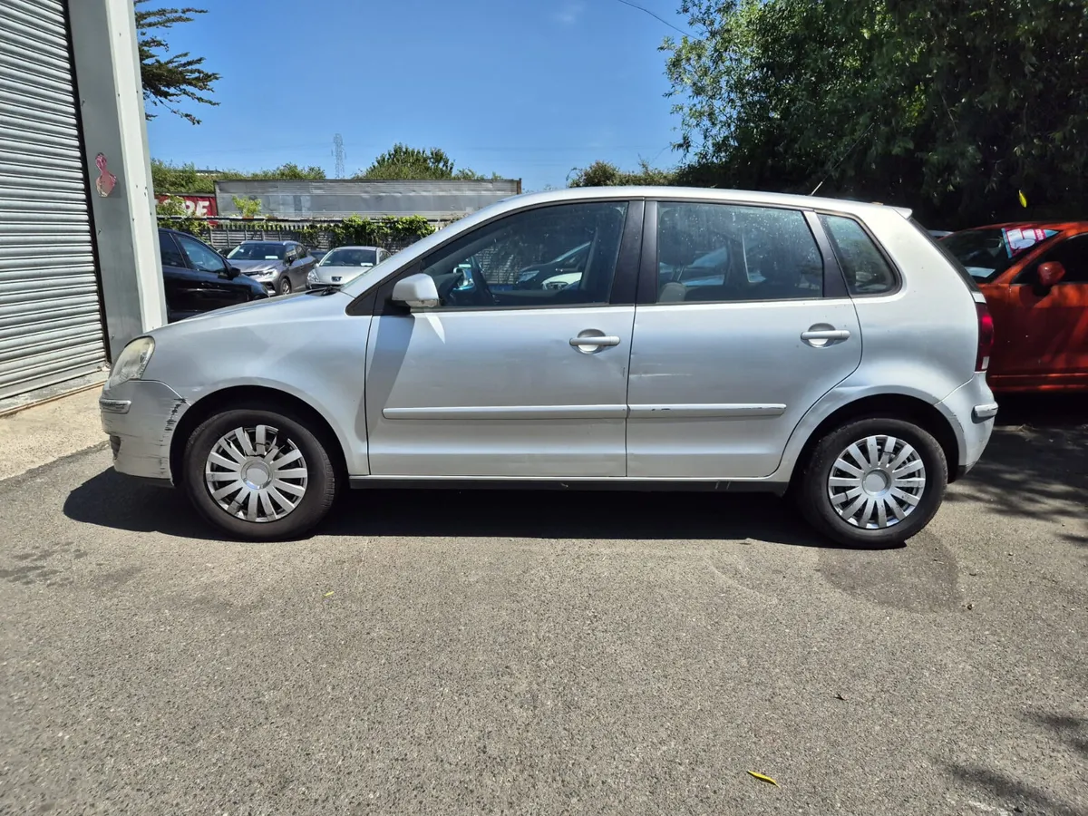 Volkswagen Polo 2007 AUTOMATIC - Image 3