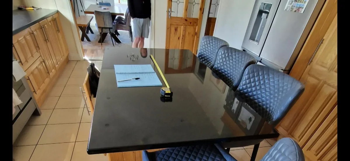Kitchen island - Image 3