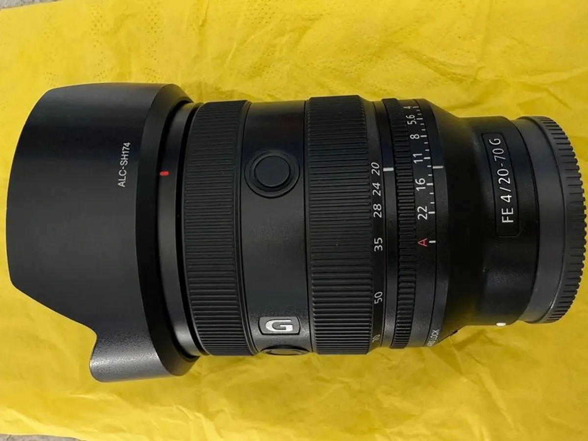 Sony 20-70mm F4 Emount - Image 1