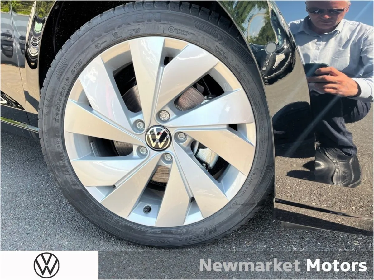 Volkswagen Golf Edition 75 1.5tsi 116BHP 6 Speed - Image 2