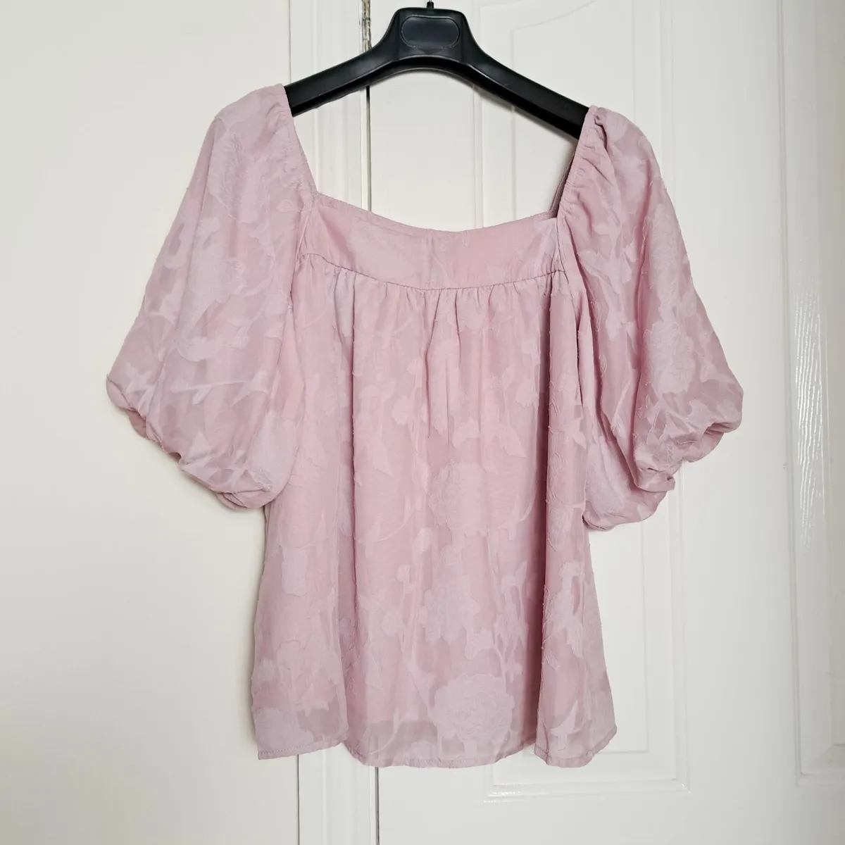 Pink Floral Puffy Sleeves Blouse Size S/M - Image 1