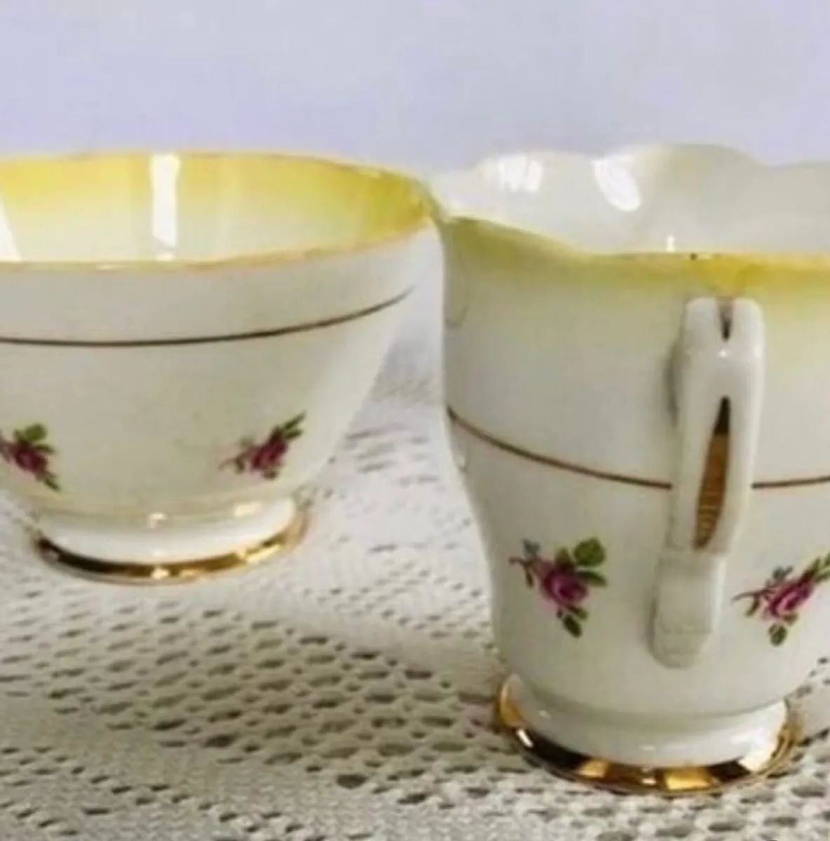 Sugar bowl and jug - Image 2