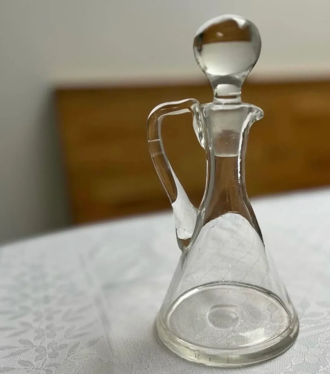 Decanter - Image 1