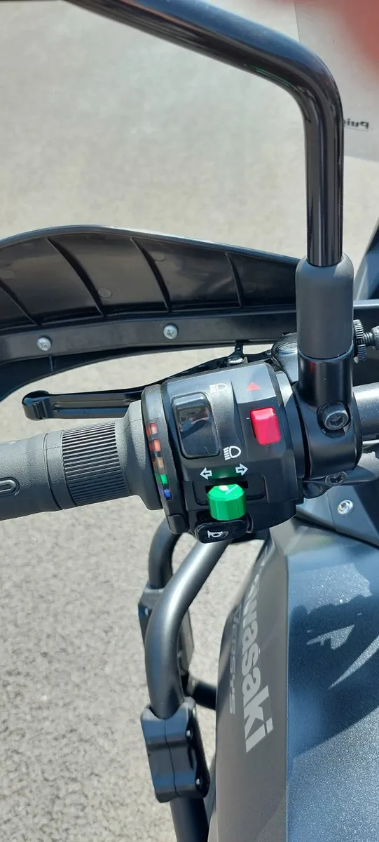 Kawasaki versys 650(51KW) 2016 - Image 3