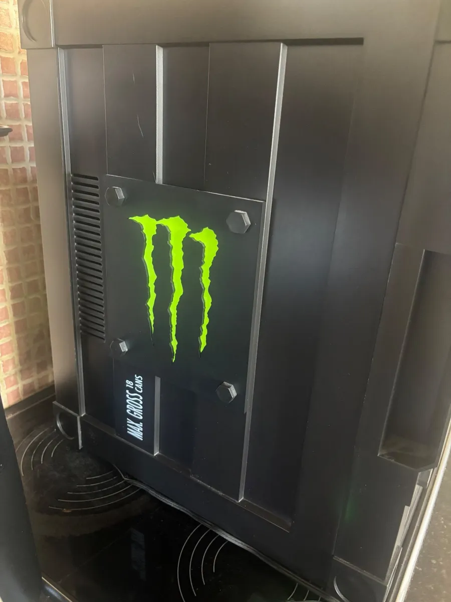 Monster mini fridge - Image 4