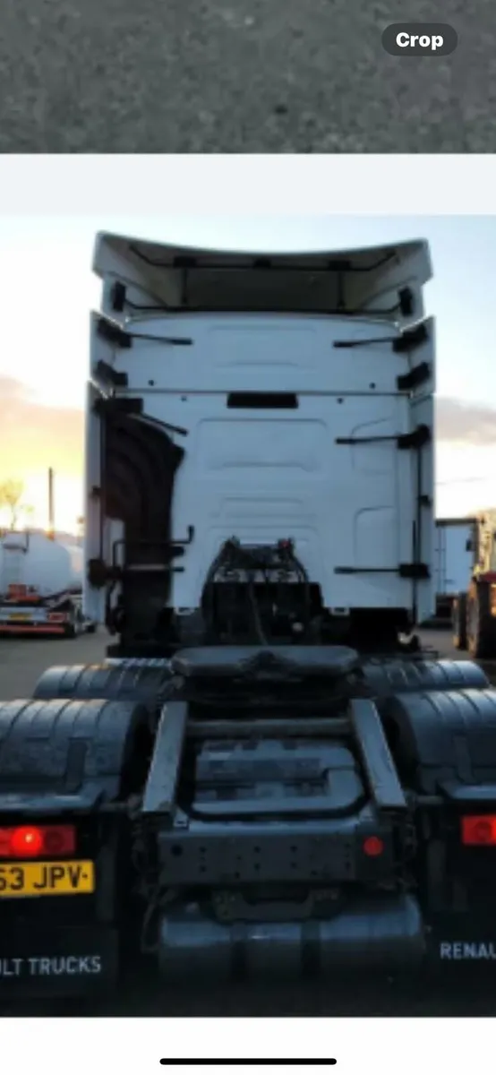 2014 Renault Truck For Sale - Image 3