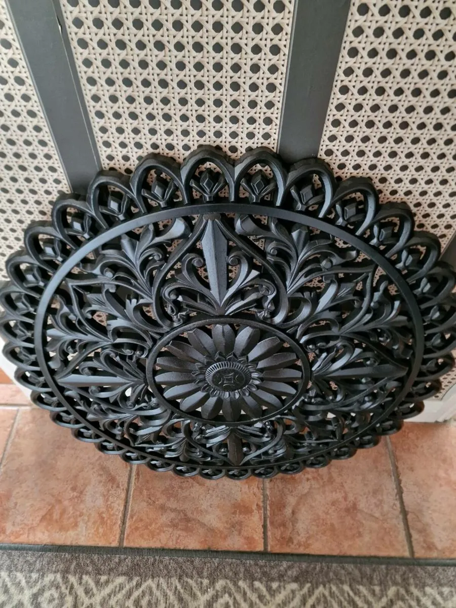 Wall decor - Image 2