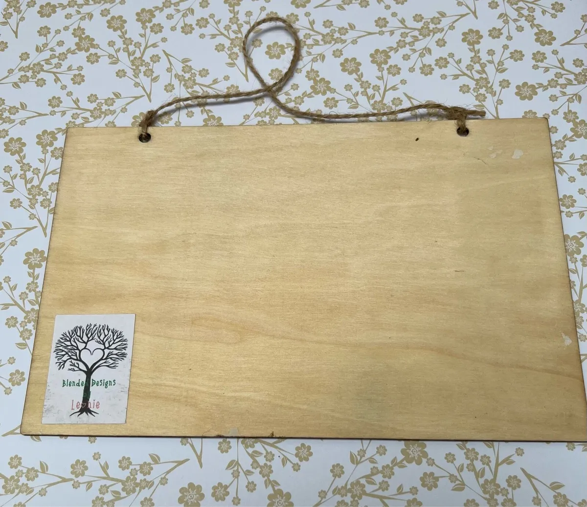 Wooden sign - Image 2
