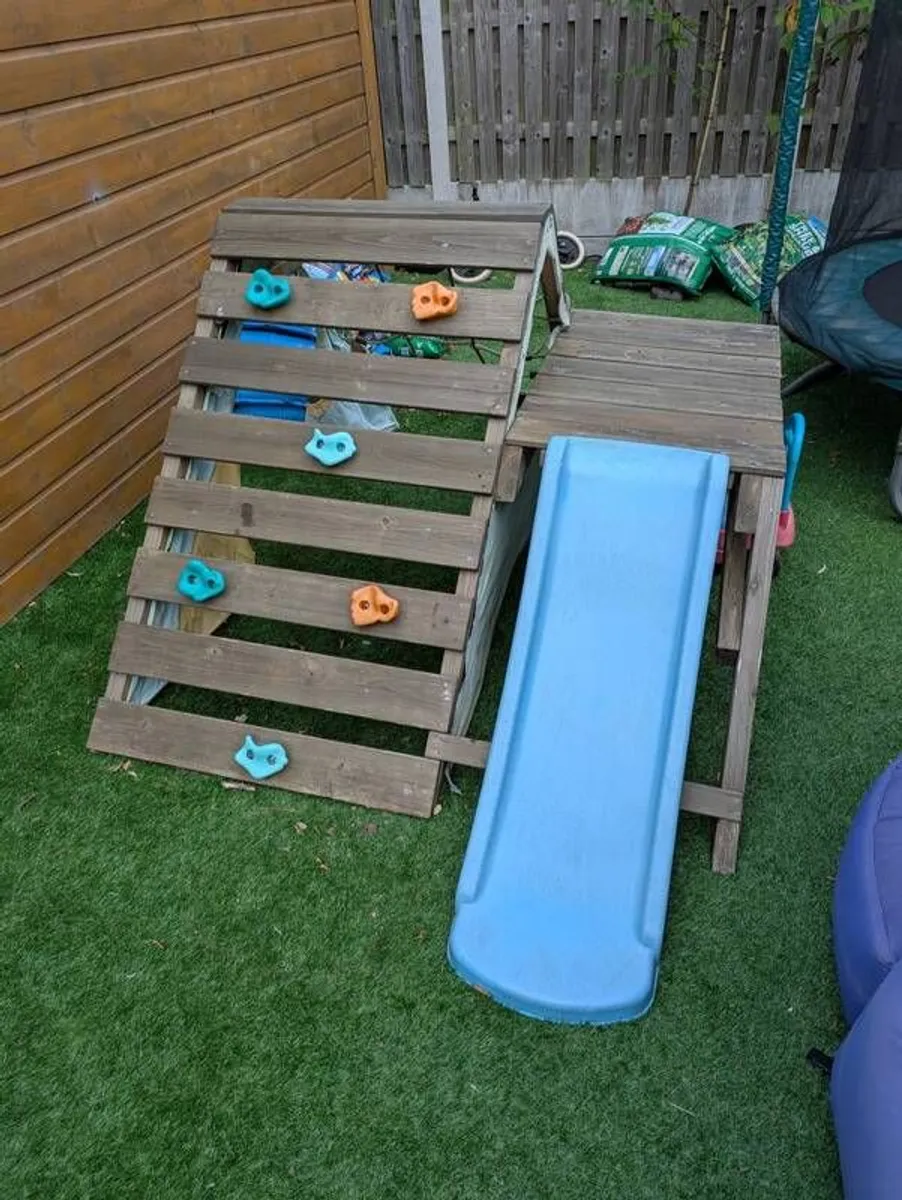 Kids Climbing Frame - Image 1