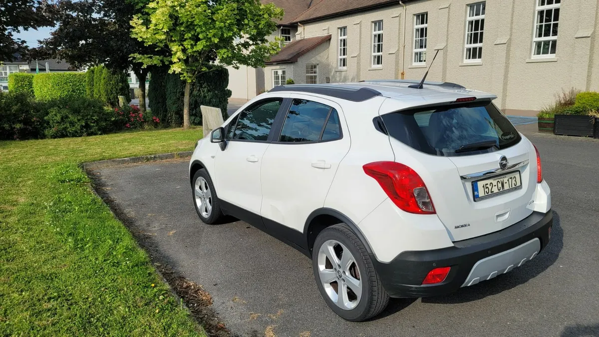 2015 Opel Mokka SC 1.7 CDTI 4DR - Reliable SUV - Image 3