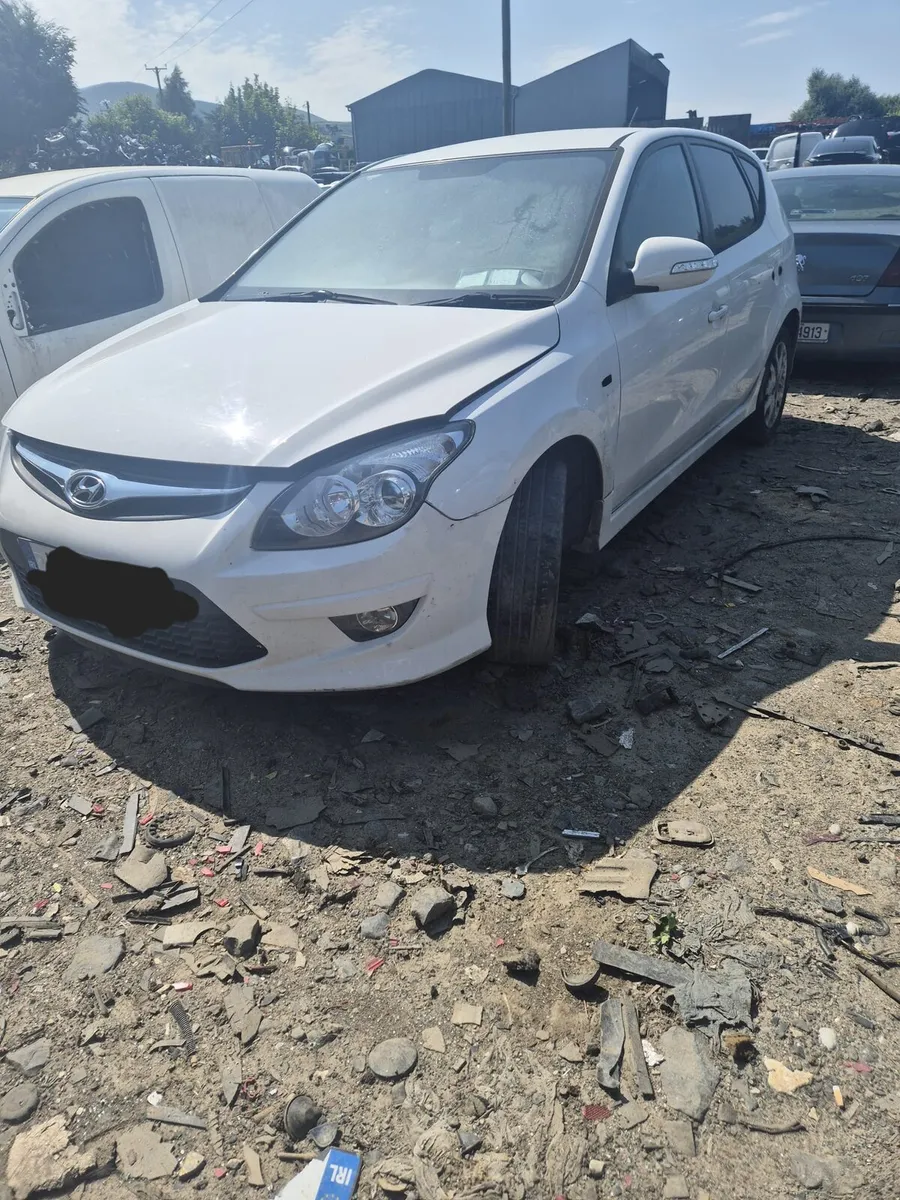Hyundai I30 - Breaking only - Image 1