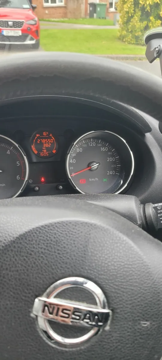 Nissan Qashqai+2 2009 - Image 1