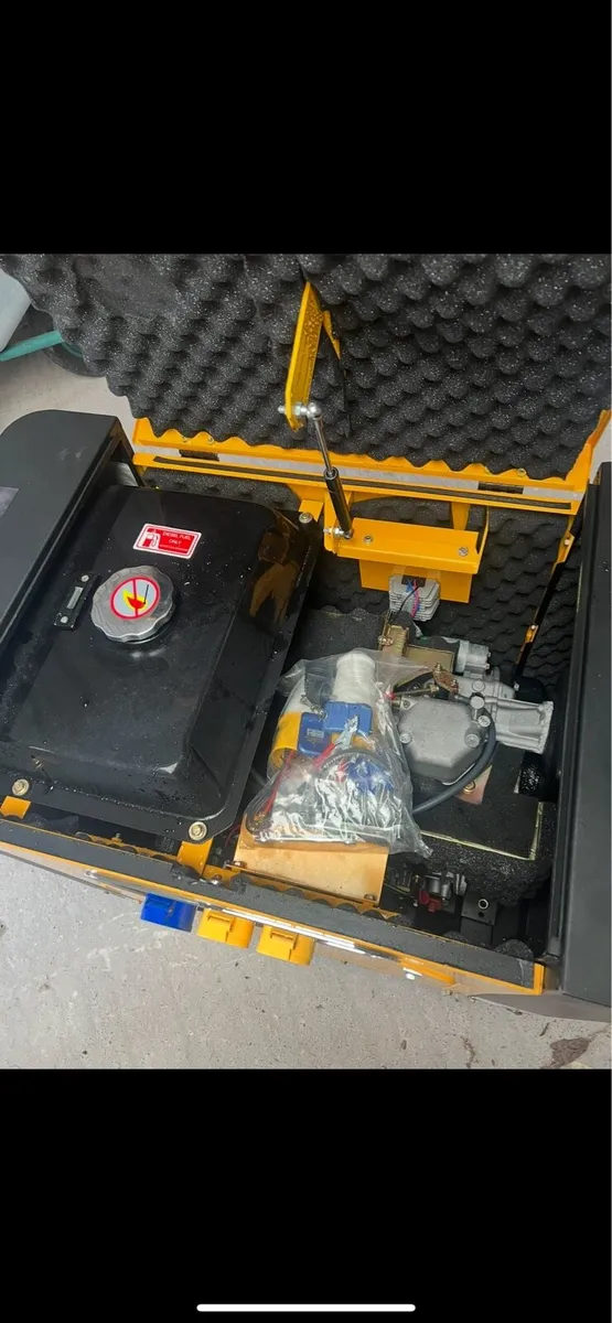 Brand new diesel generator - Image 3