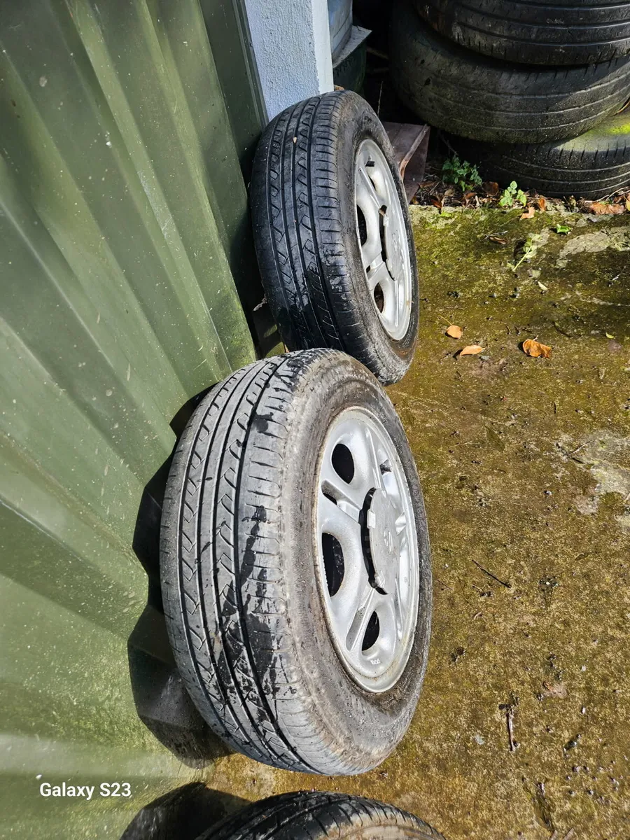 E10 corolla alloys for sale 14" - Image 3