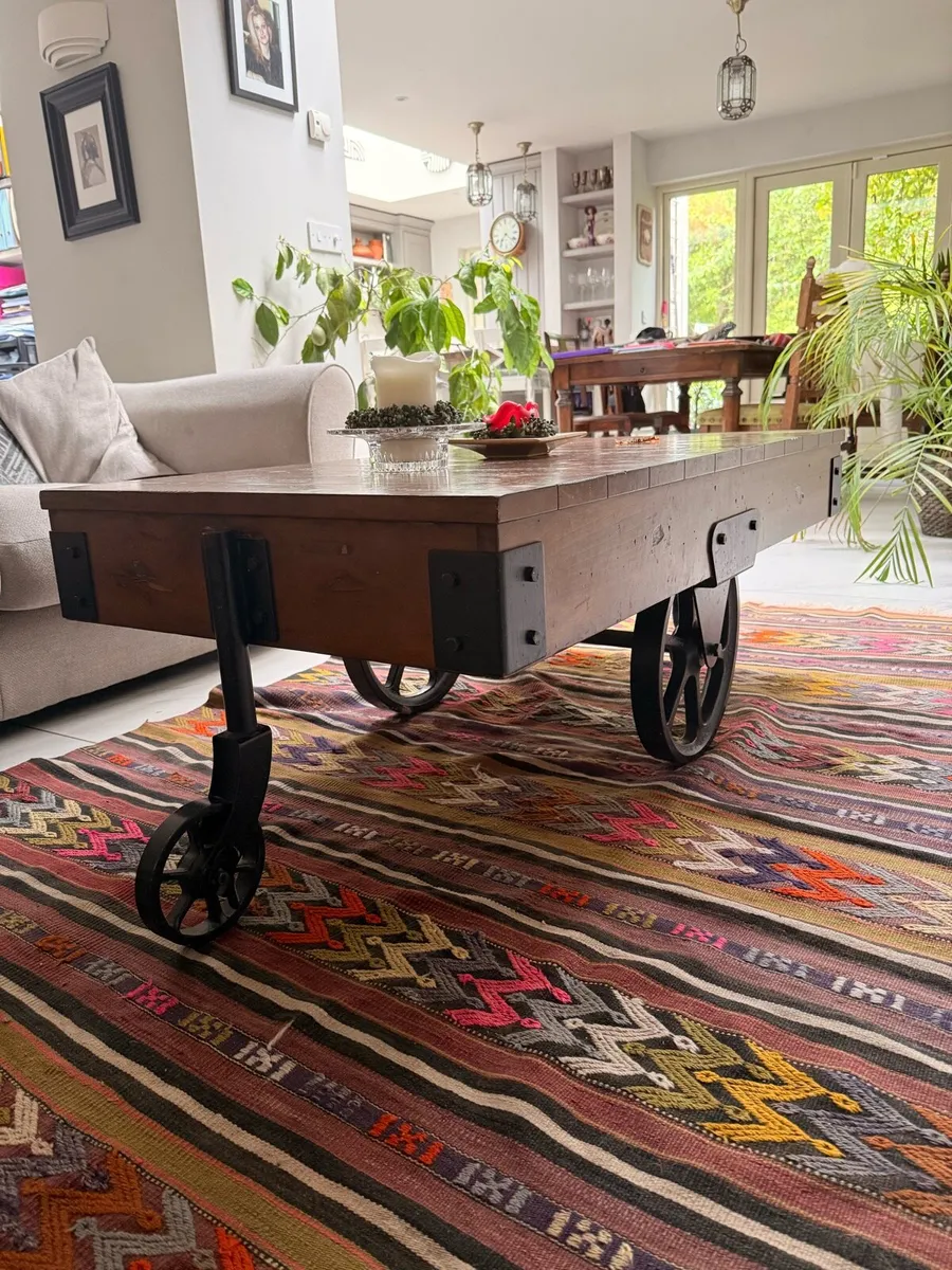 Coffee table - Image 2
