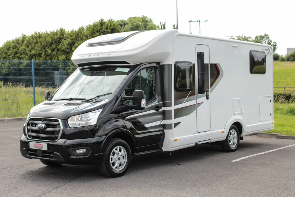 2022 Autotrail F70 RHD Manual 4/6 Berth - Image 3