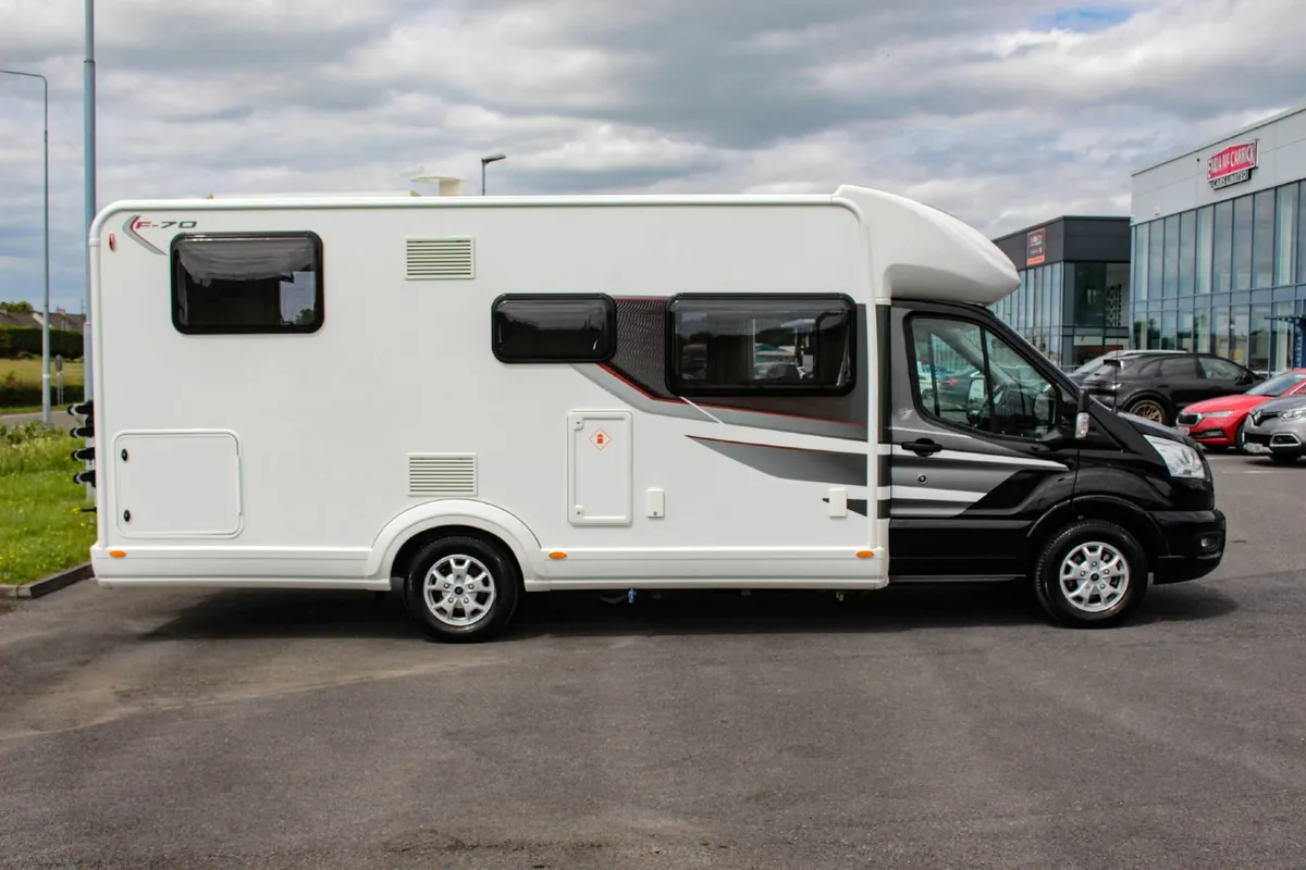 2022 Autotrail F70 RHD Manual 4/6 Berth - Image 4